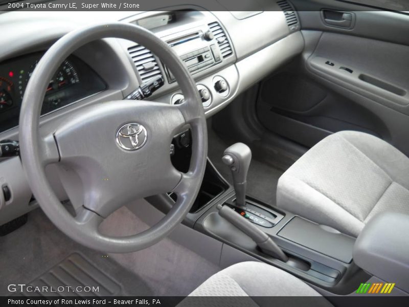 Super White / Stone 2004 Toyota Camry LE
