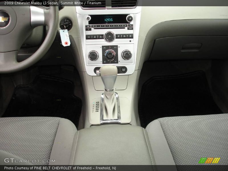 Summit White / Titanium 2009 Chevrolet Malibu LS Sedan