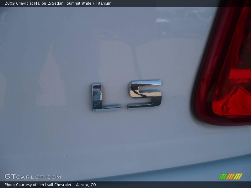 Summit White / Titanium 2009 Chevrolet Malibu LS Sedan