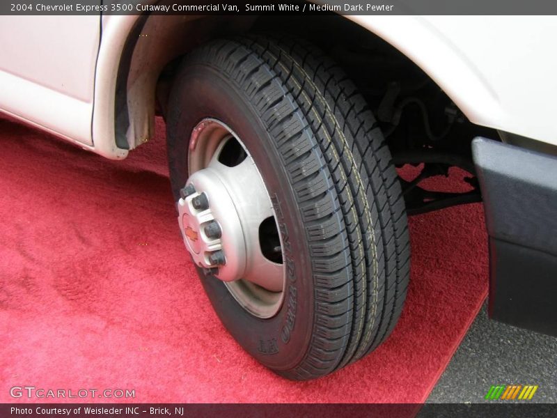 Summit White / Medium Dark Pewter 2004 Chevrolet Express 3500 Cutaway Commercial Van