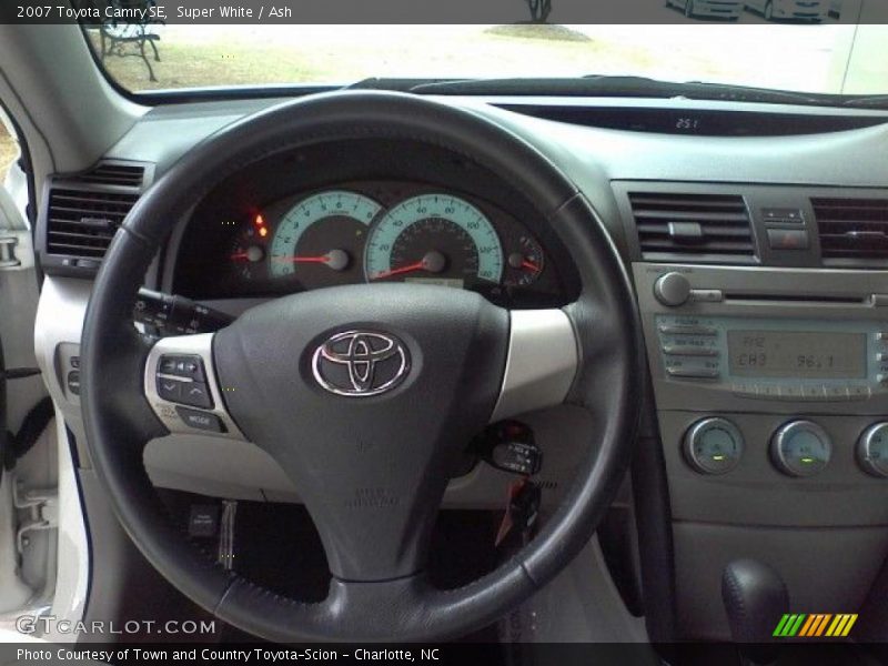 Super White / Ash 2007 Toyota Camry SE
