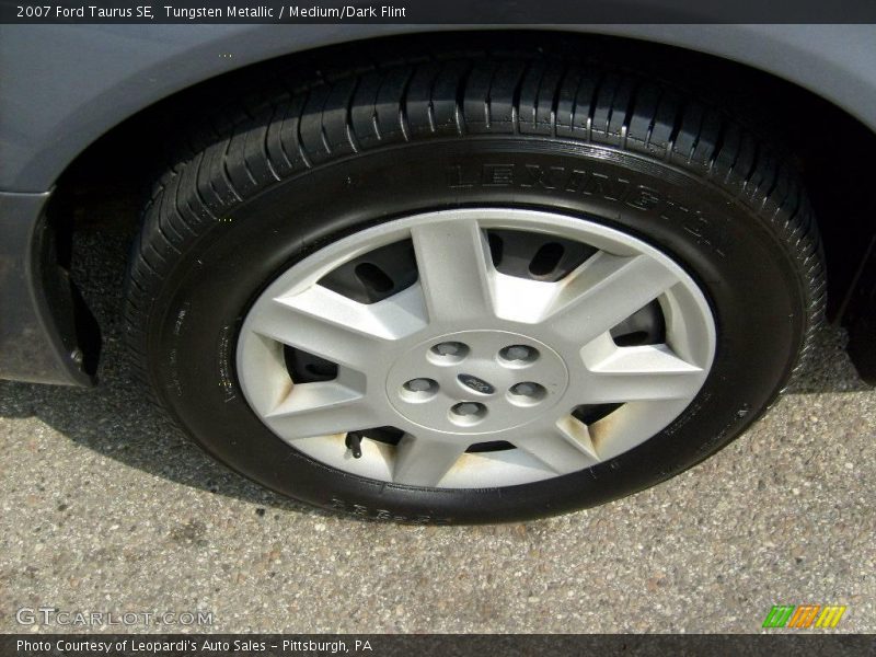 Tungsten Metallic / Medium/Dark Flint 2007 Ford Taurus SE
