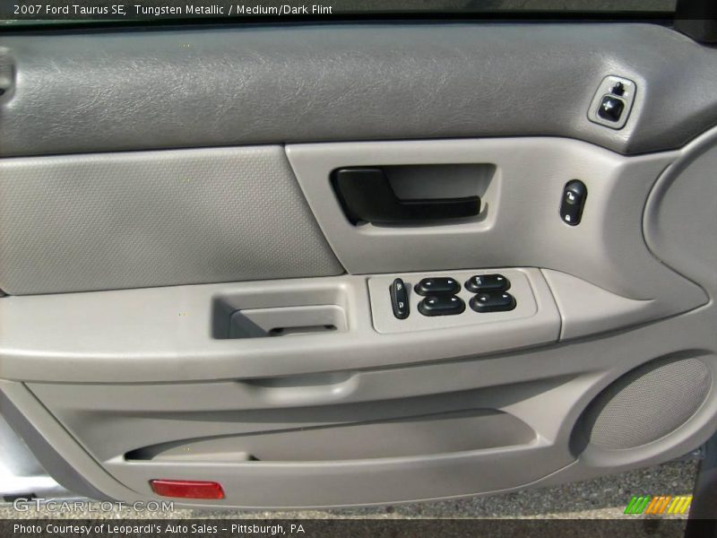 Tungsten Metallic / Medium/Dark Flint 2007 Ford Taurus SE