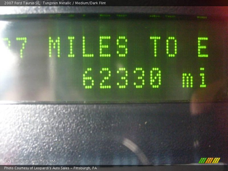 Tungsten Metallic / Medium/Dark Flint 2007 Ford Taurus SE