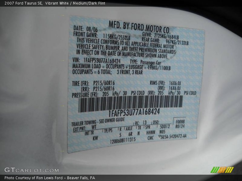 Vibrant White / Medium/Dark Flint 2007 Ford Taurus SE