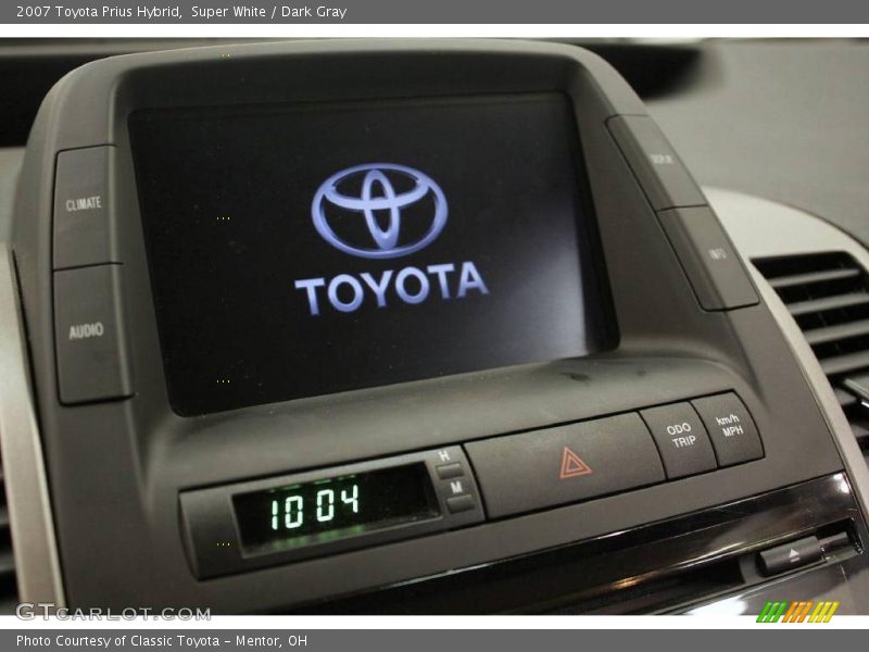 Super White / Dark Gray 2007 Toyota Prius Hybrid