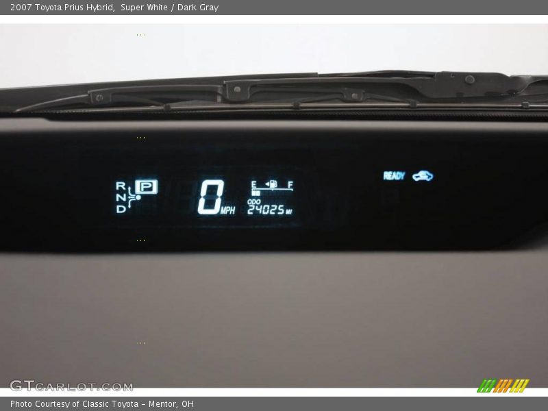 Super White / Dark Gray 2007 Toyota Prius Hybrid