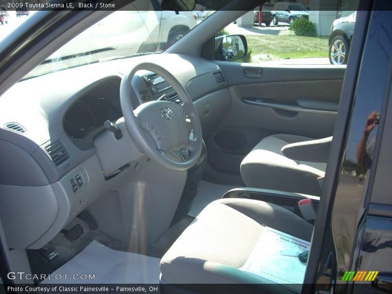 Black / Stone 2009 Toyota Sienna LE