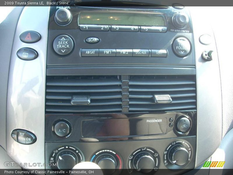 Black / Stone 2009 Toyota Sienna LE