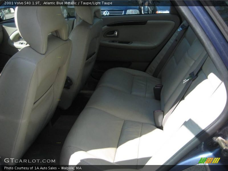Atlantic Blue Metallic / Taupe/Light Taupe 2001 Volvo S40 1.9T