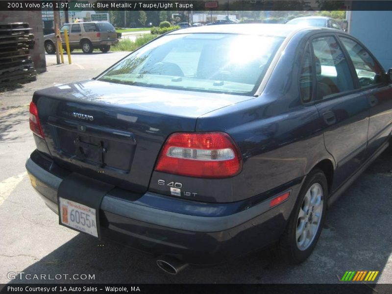 Atlantic Blue Metallic / Taupe/Light Taupe 2001 Volvo S40 1.9T