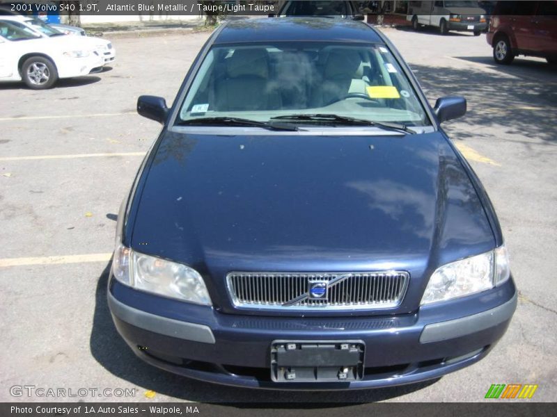 Atlantic Blue Metallic / Taupe/Light Taupe 2001 Volvo S40 1.9T