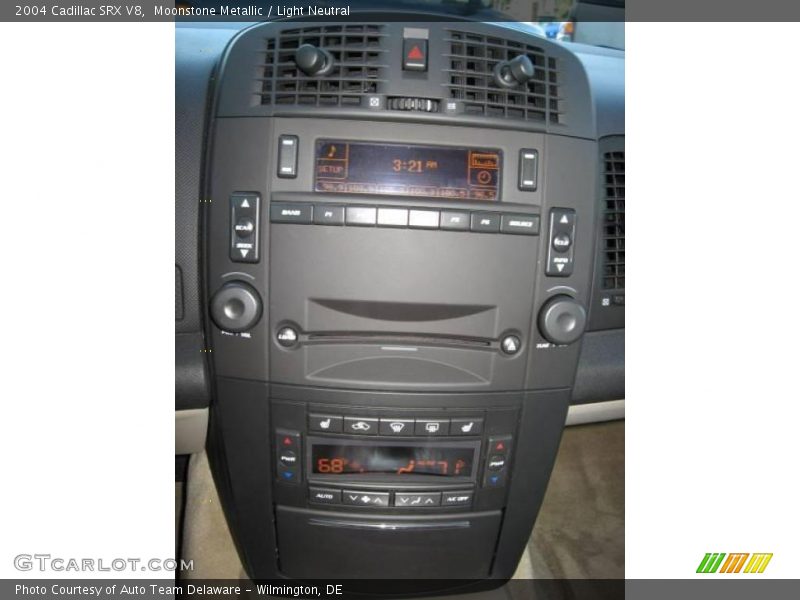 Moonstone Metallic / Light Neutral 2004 Cadillac SRX V8