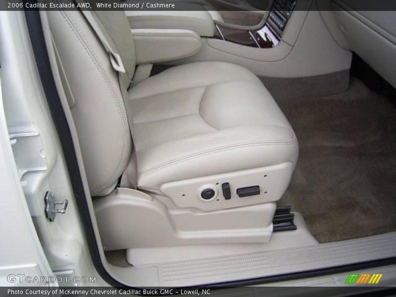 White Diamond / Cashmere 2006 Cadillac Escalade AWD