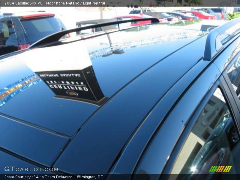 Moonstone Metallic / Light Neutral 2004 Cadillac SRX V8