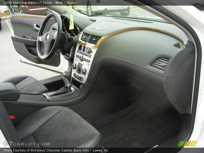White / Ebony 2008 Chevrolet Malibu LT Sedan