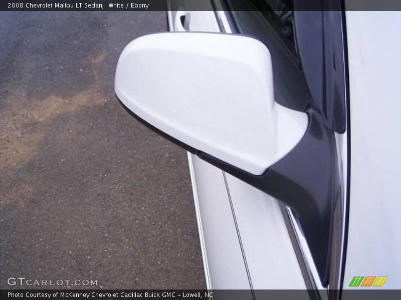White / Ebony 2008 Chevrolet Malibu LT Sedan