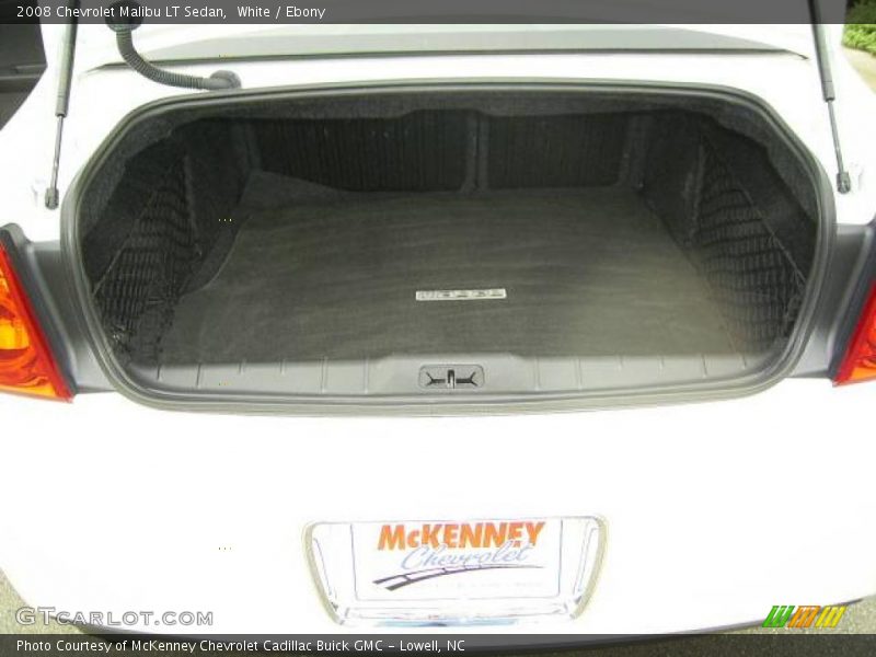 White / Ebony 2008 Chevrolet Malibu LT Sedan