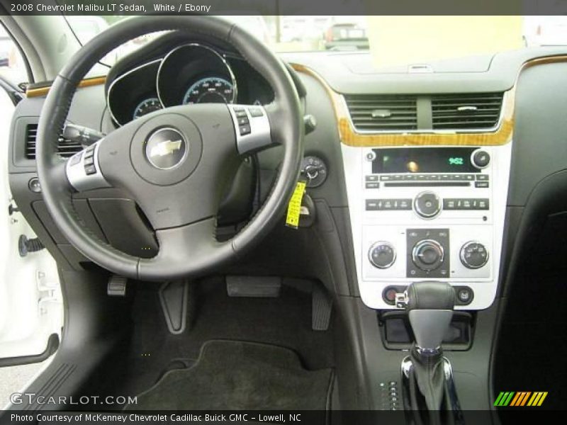 White / Ebony 2008 Chevrolet Malibu LT Sedan