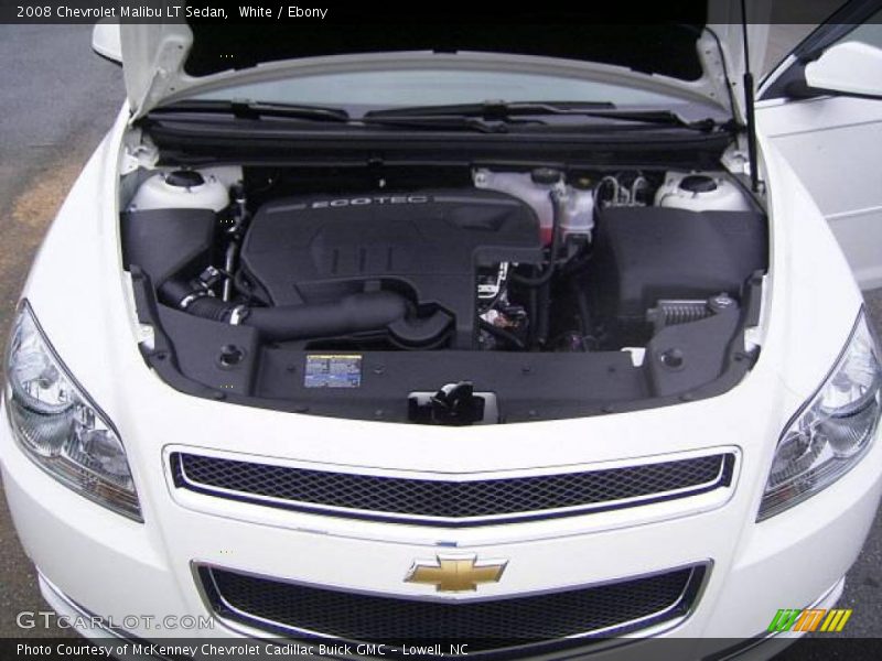 White / Ebony 2008 Chevrolet Malibu LT Sedan