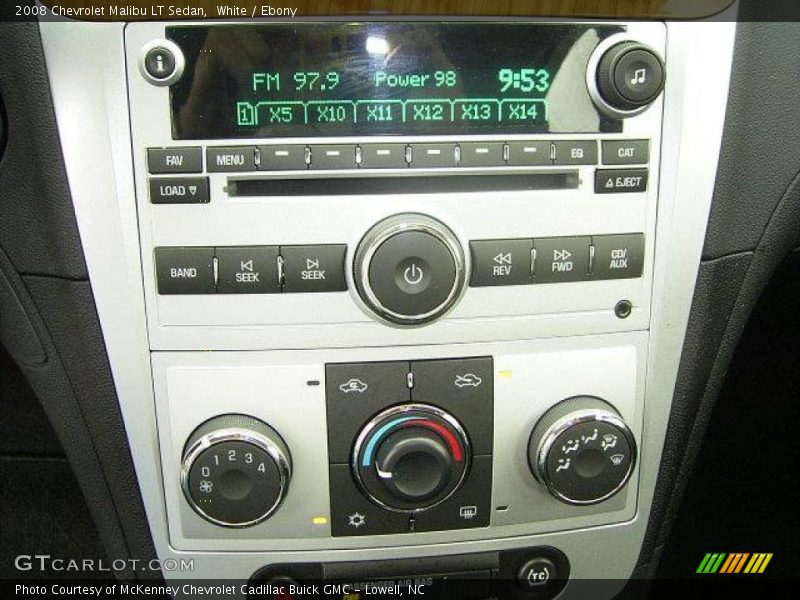 White / Ebony 2008 Chevrolet Malibu LT Sedan