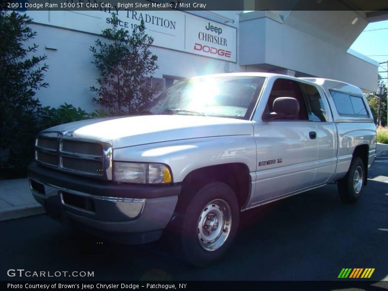 Bright Silver Metallic / Mist Gray 2001 Dodge Ram 1500 ST Club Cab