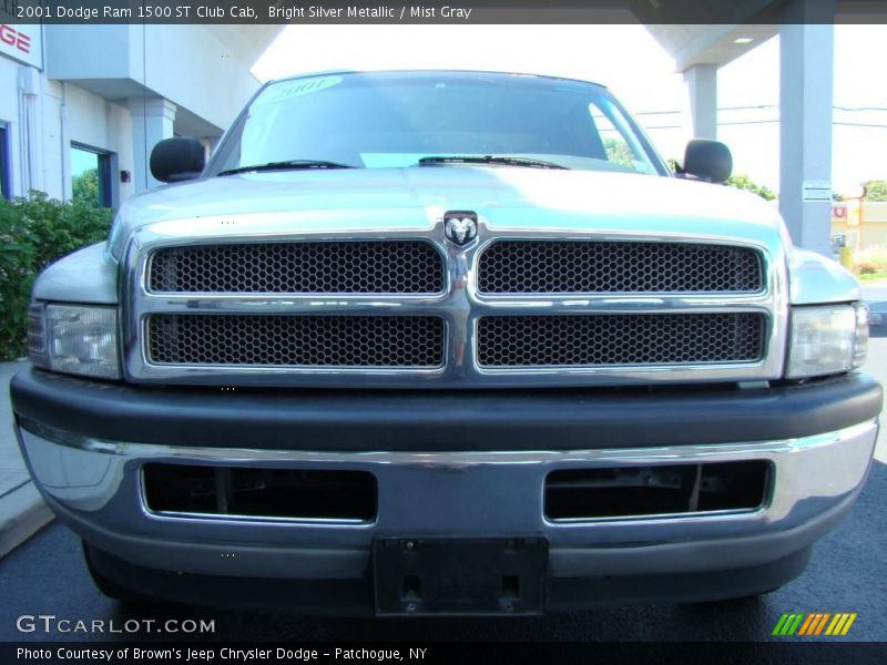 Bright Silver Metallic / Mist Gray 2001 Dodge Ram 1500 ST Club Cab