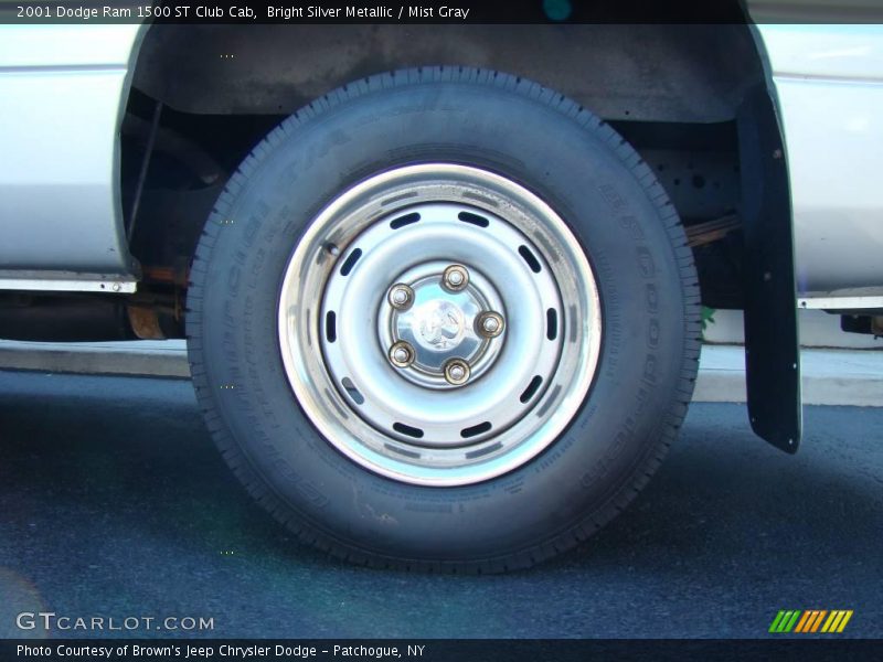 Bright Silver Metallic / Mist Gray 2001 Dodge Ram 1500 ST Club Cab