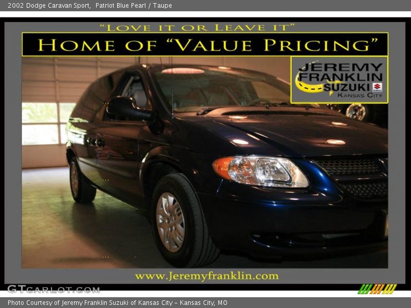 Patriot Blue Pearl / Taupe 2002 Dodge Caravan Sport