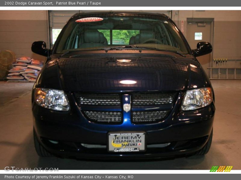 Patriot Blue Pearl / Taupe 2002 Dodge Caravan Sport