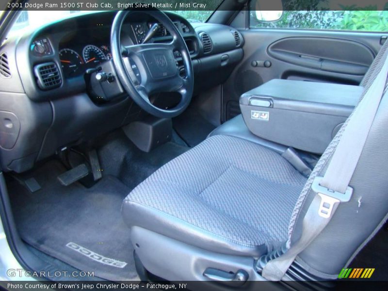 Bright Silver Metallic / Mist Gray 2001 Dodge Ram 1500 ST Club Cab