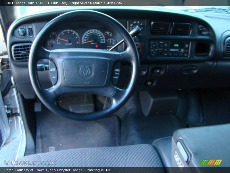 Bright Silver Metallic / Mist Gray 2001 Dodge Ram 1500 ST Club Cab
