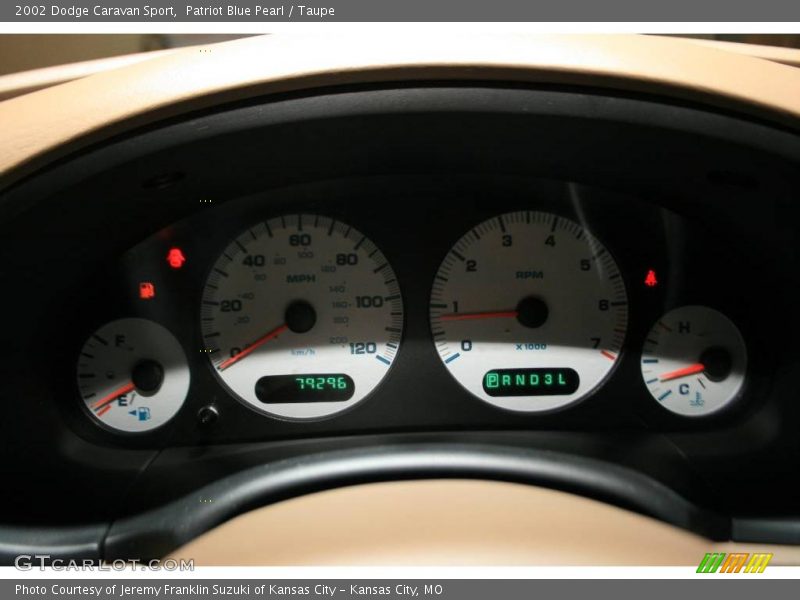Patriot Blue Pearl / Taupe 2002 Dodge Caravan Sport