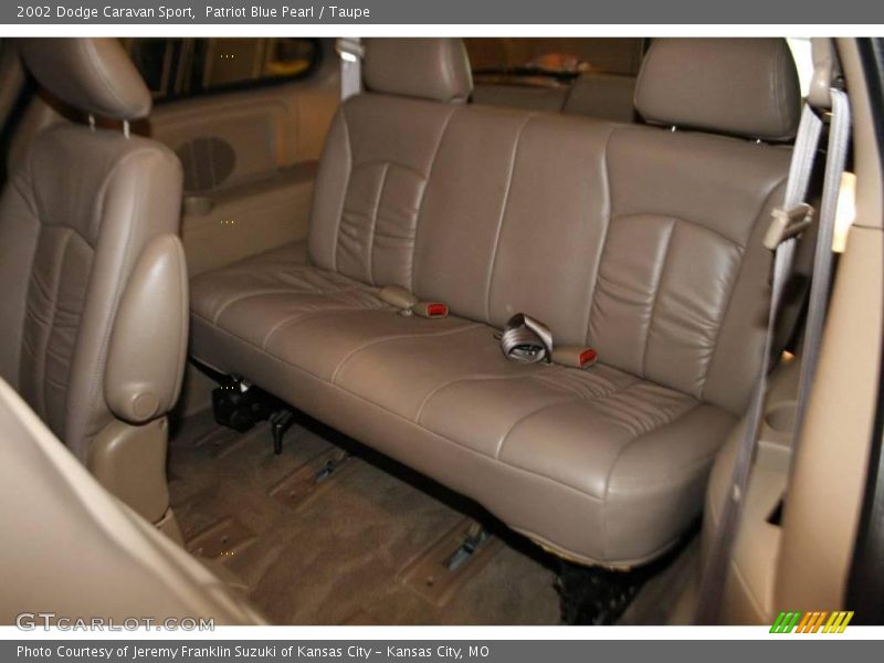 Patriot Blue Pearl / Taupe 2002 Dodge Caravan Sport