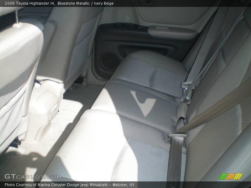 Bluestone Metallic / Ivory Beige 2006 Toyota Highlander I4