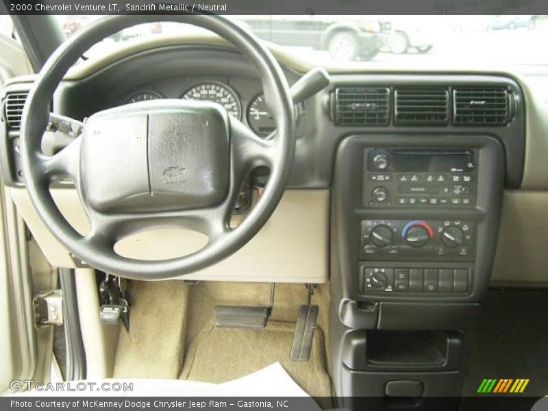 Sandrift Metallic / Neutral 2000 Chevrolet Venture LT