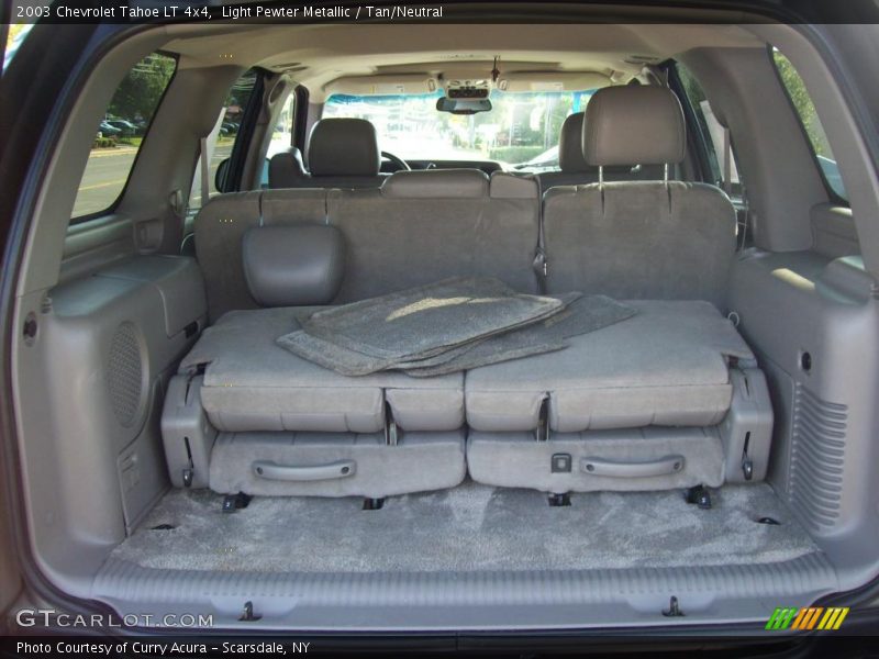 Light Pewter Metallic / Tan/Neutral 2003 Chevrolet Tahoe LT 4x4
