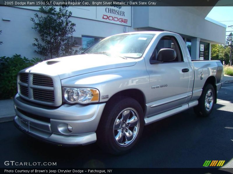 Bright Silver Metallic / Dark Slate Gray 2005 Dodge Ram 1500 SLT Daytona Regular Cab