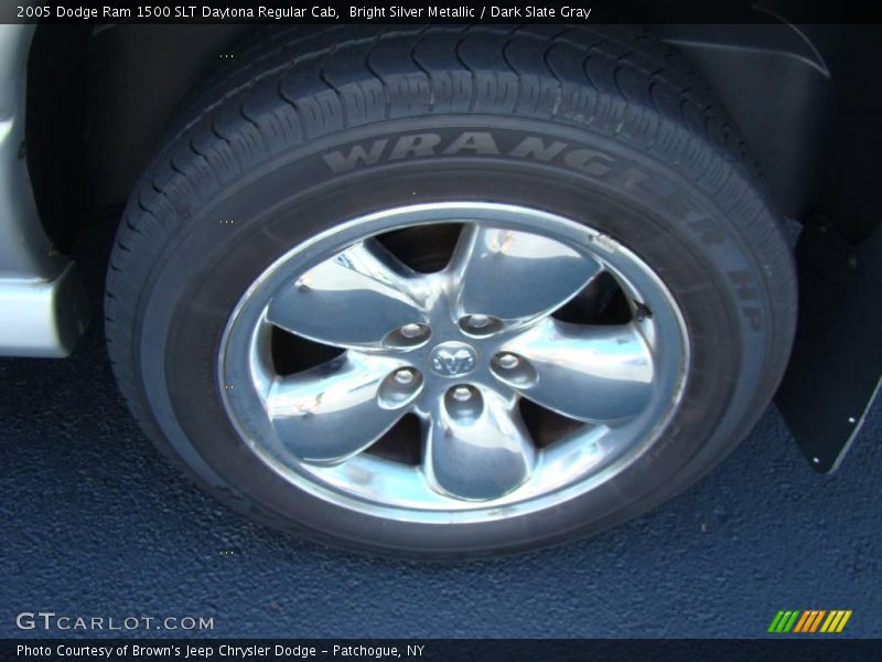 Bright Silver Metallic / Dark Slate Gray 2005 Dodge Ram 1500 SLT Daytona Regular Cab