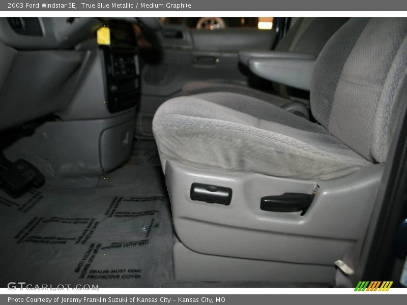 True Blue Metallic / Medium Graphite 2003 Ford Windstar SE