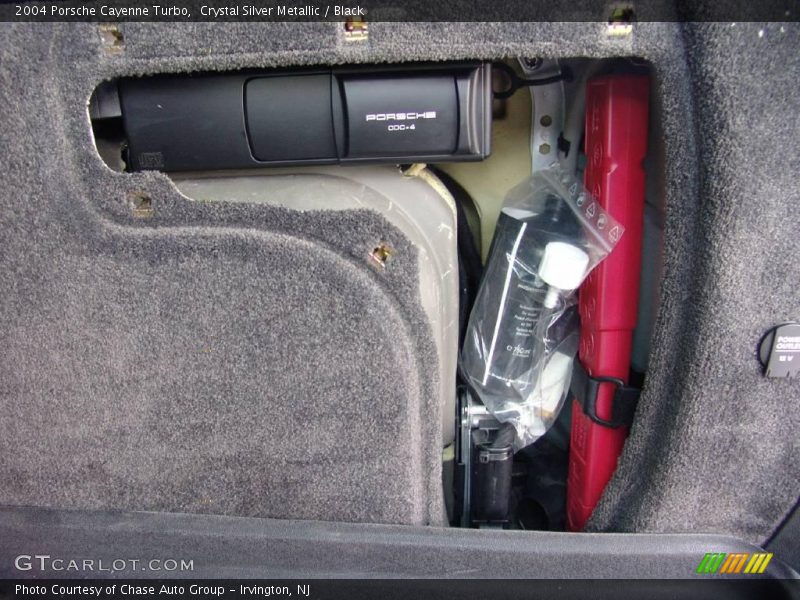 Crystal Silver Metallic / Black 2004 Porsche Cayenne Turbo