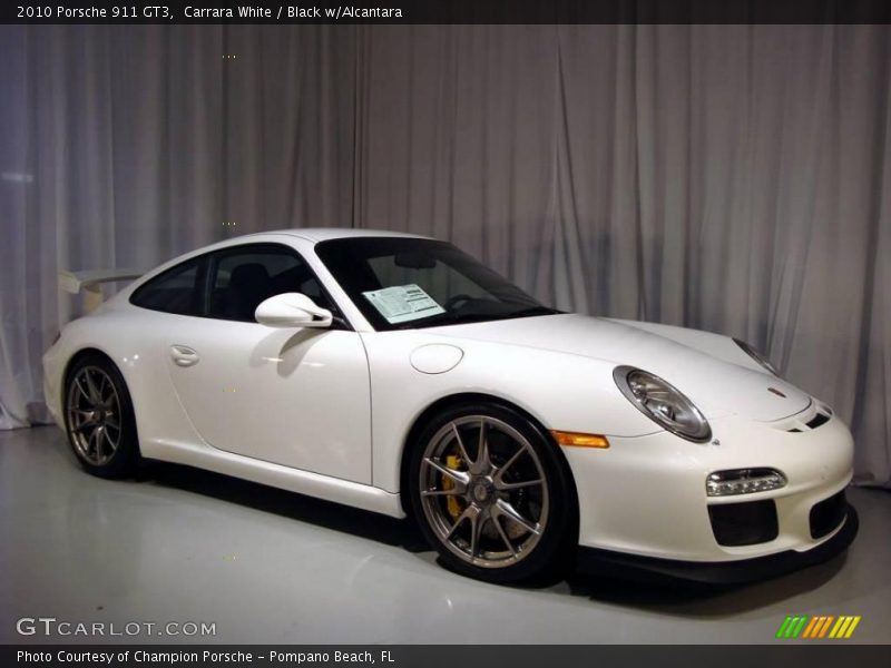 Carrara White / Black w/Alcantara 2010 Porsche 911 GT3