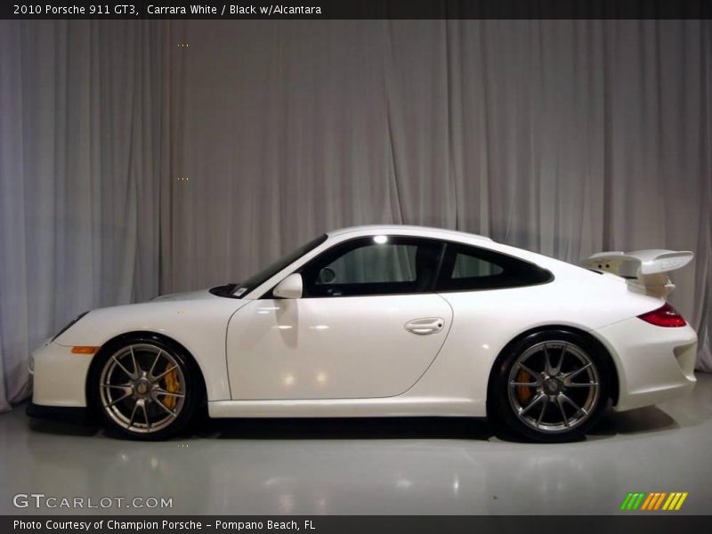 Carrara White / Black w/Alcantara 2010 Porsche 911 GT3