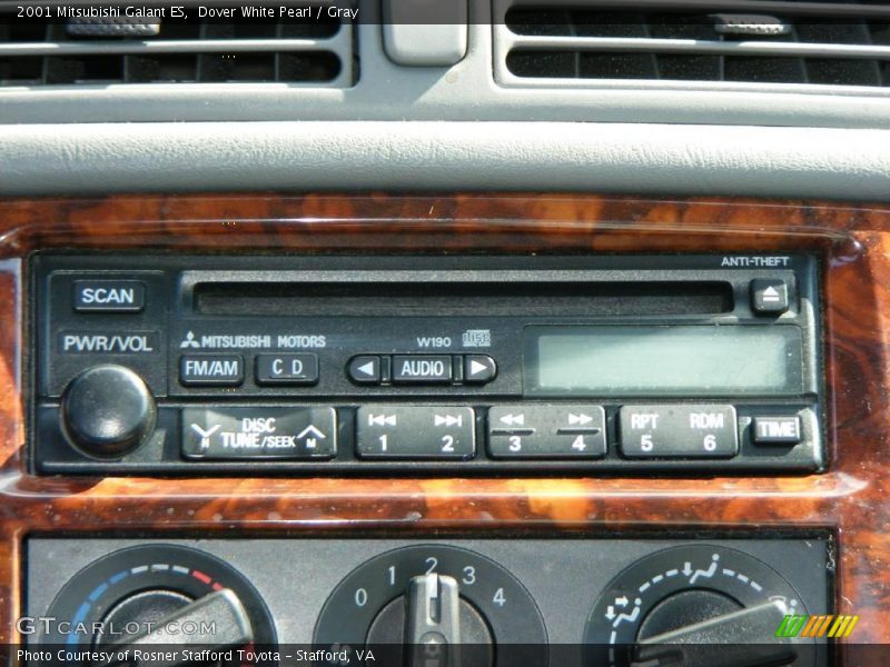 Dover White Pearl / Gray 2001 Mitsubishi Galant ES