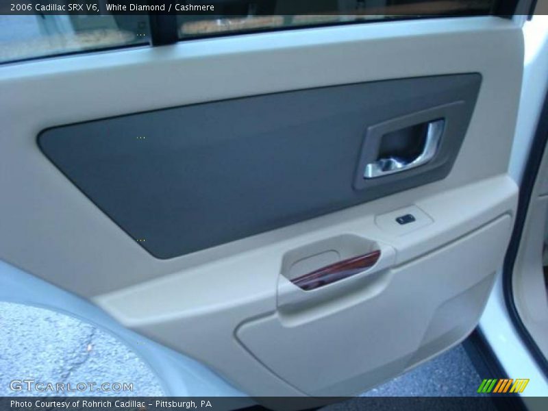 White Diamond / Cashmere 2006 Cadillac SRX V6