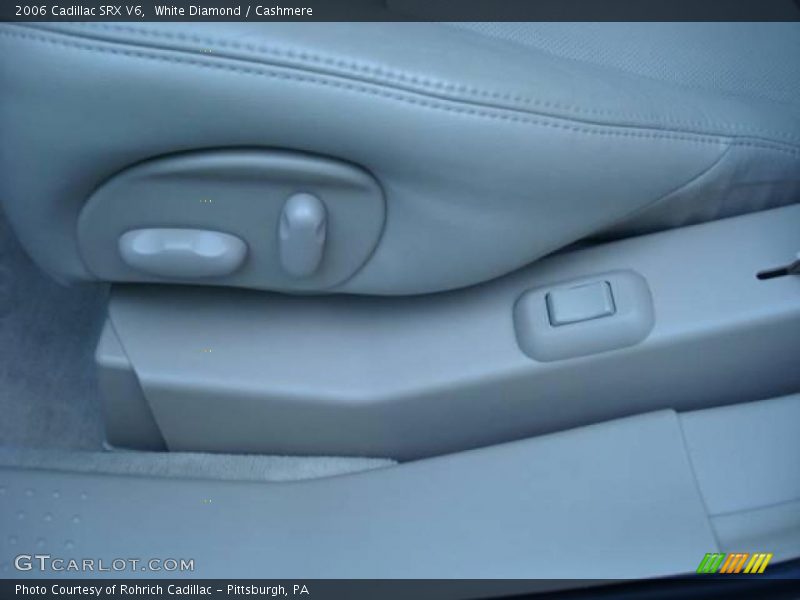 White Diamond / Cashmere 2006 Cadillac SRX V6