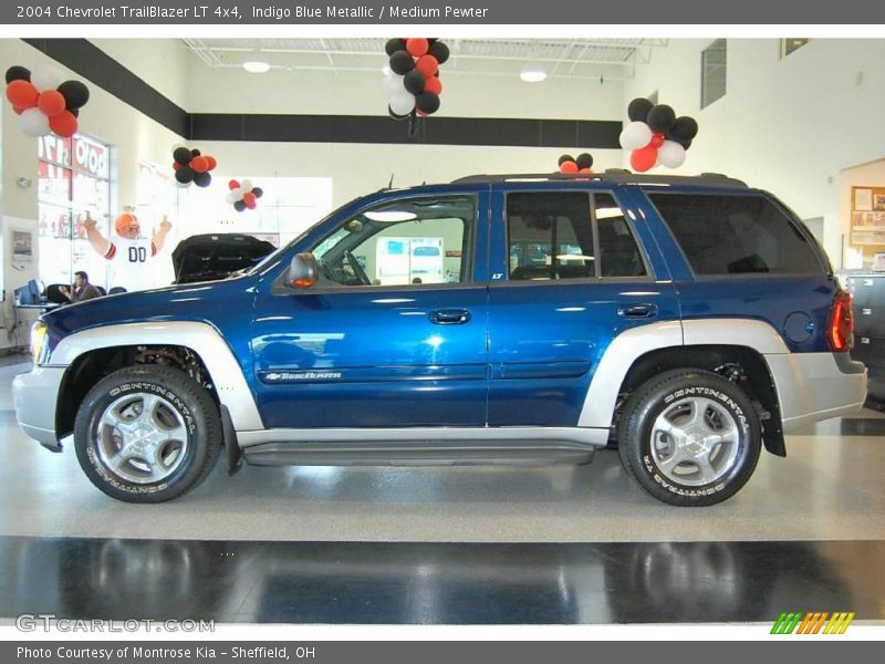 Indigo Blue Metallic / Medium Pewter 2004 Chevrolet TrailBlazer LT 4x4