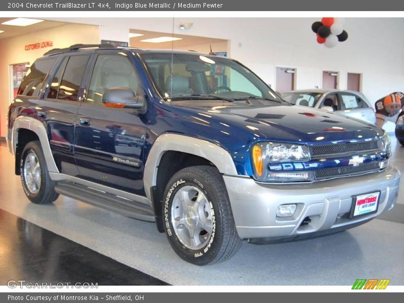 Indigo Blue Metallic / Medium Pewter 2004 Chevrolet TrailBlazer LT 4x4