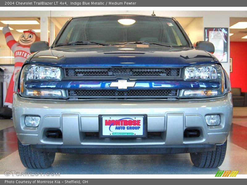 Indigo Blue Metallic / Medium Pewter 2004 Chevrolet TrailBlazer LT 4x4