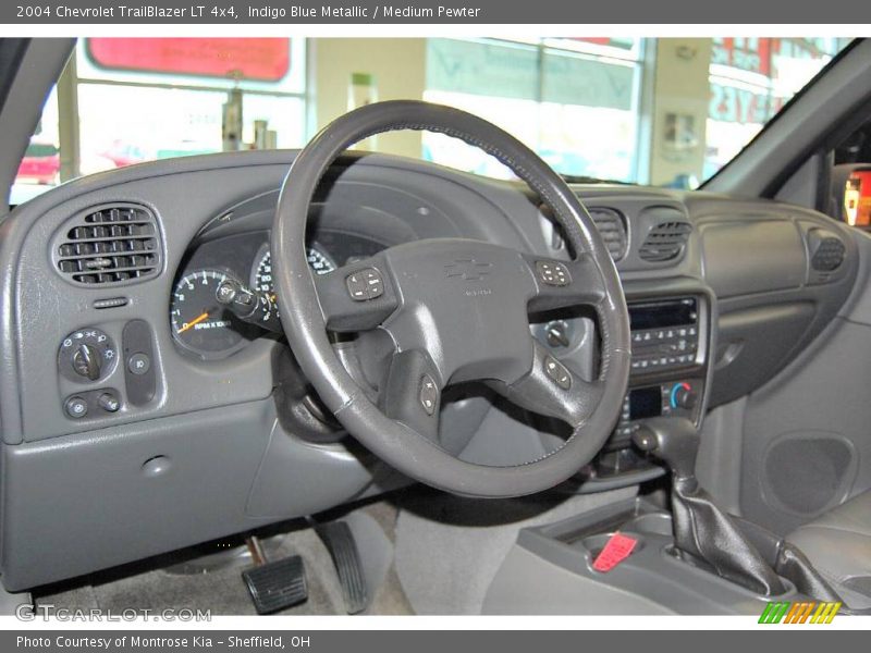 Indigo Blue Metallic / Medium Pewter 2004 Chevrolet TrailBlazer LT 4x4